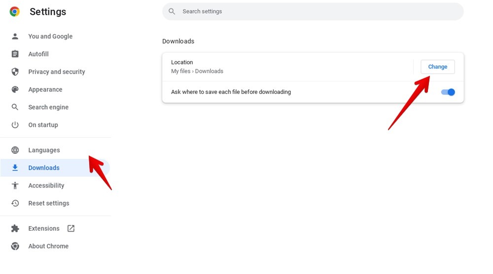 "Change" location of "Downloads" folder on Chromebook. 