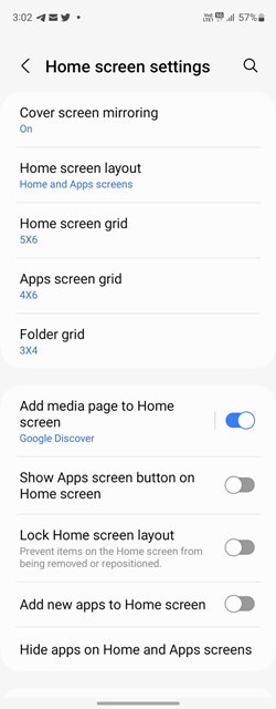 Home screen settings and options on Samsung phone. 
