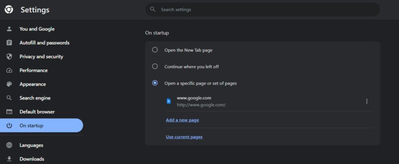 Changing startup page settings in Chrome browser.
